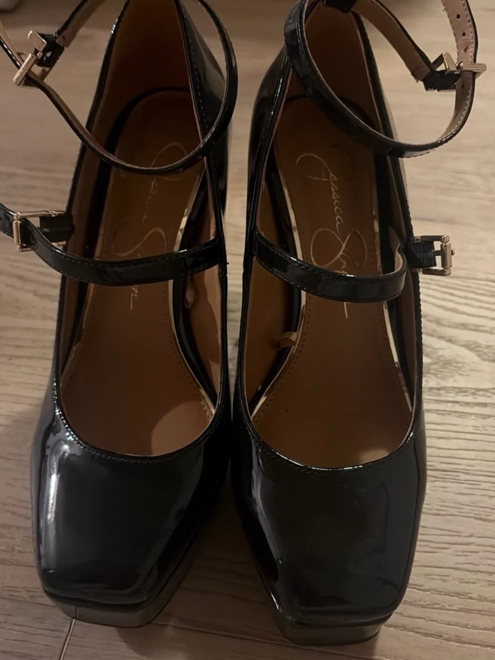 Jessica Simpson Black Patent Platform Mary Jane Pumps